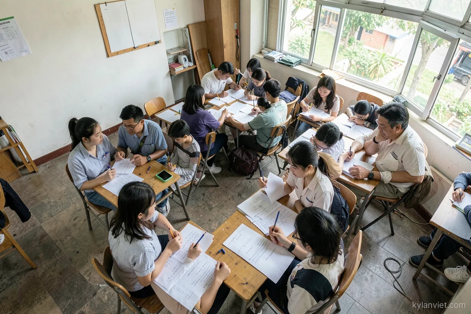 Khai thác TrungTamNgonNgu.com — Cơ hội dẫn đầu thị trường đào tạo ngôn ngữ